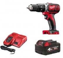 Milwaukee M18 BPD 18 Volt Li-Ion RedLithium Compact Cordless Combi Percussion Drill + 4ah Battery & Rapid Charger